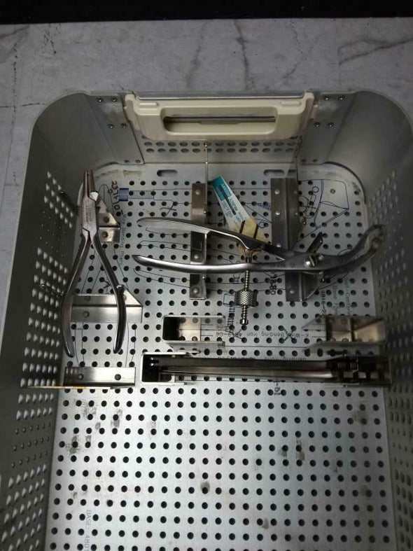 ZIMMER MINI FRAGMENT INSTRUMENTATION SET ORTHOPEDIC USED