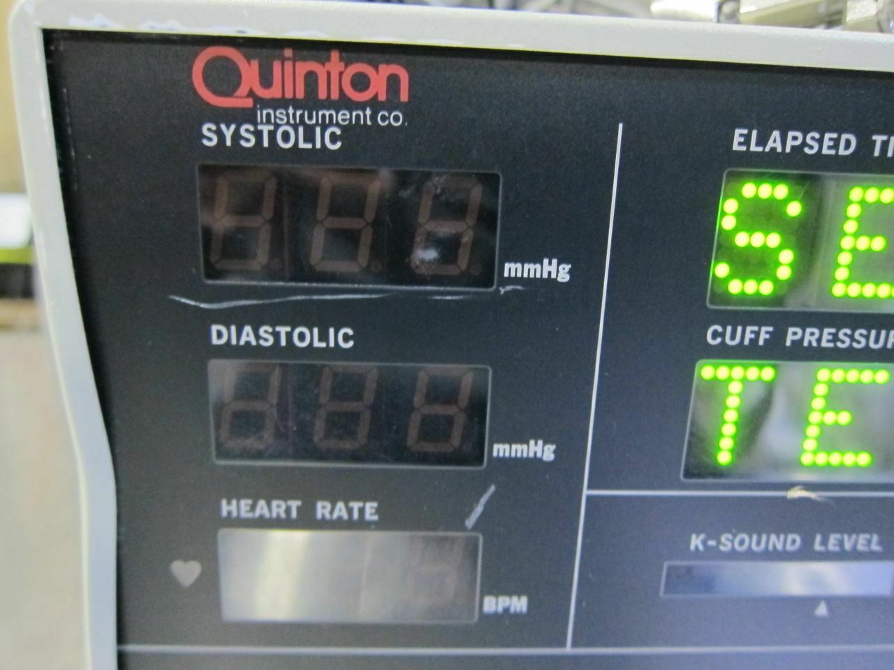 Quecin Instrument Quinton Medical Stress Test Monitor, Model 412 (604DM) – KeeboVet ...